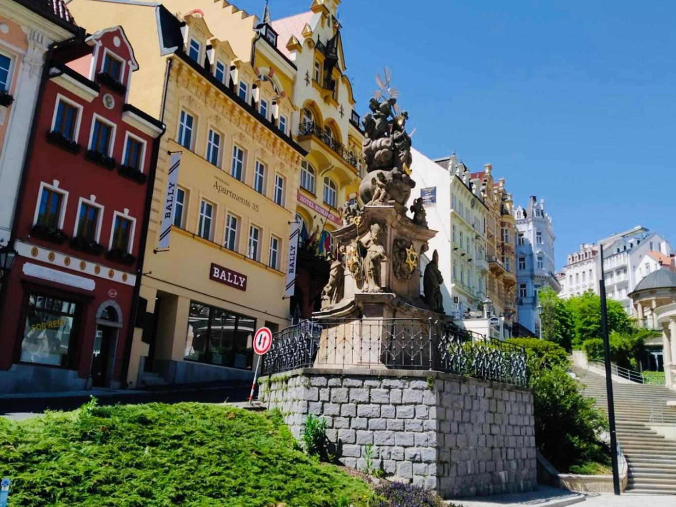 Romanceart Apartments Karlovy Vary Exterior photo